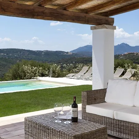Luxury Villa Green Olbia