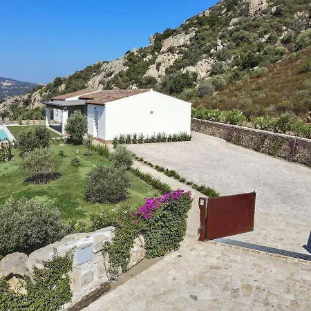 Luxury Villa Green * Olbia