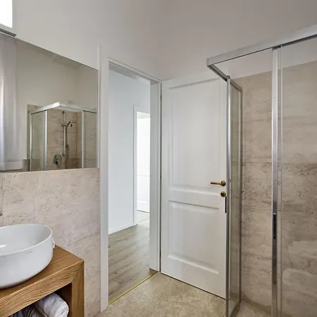 Luxury Villa Green Villa