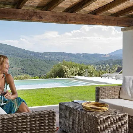 Luxury Villa Green *